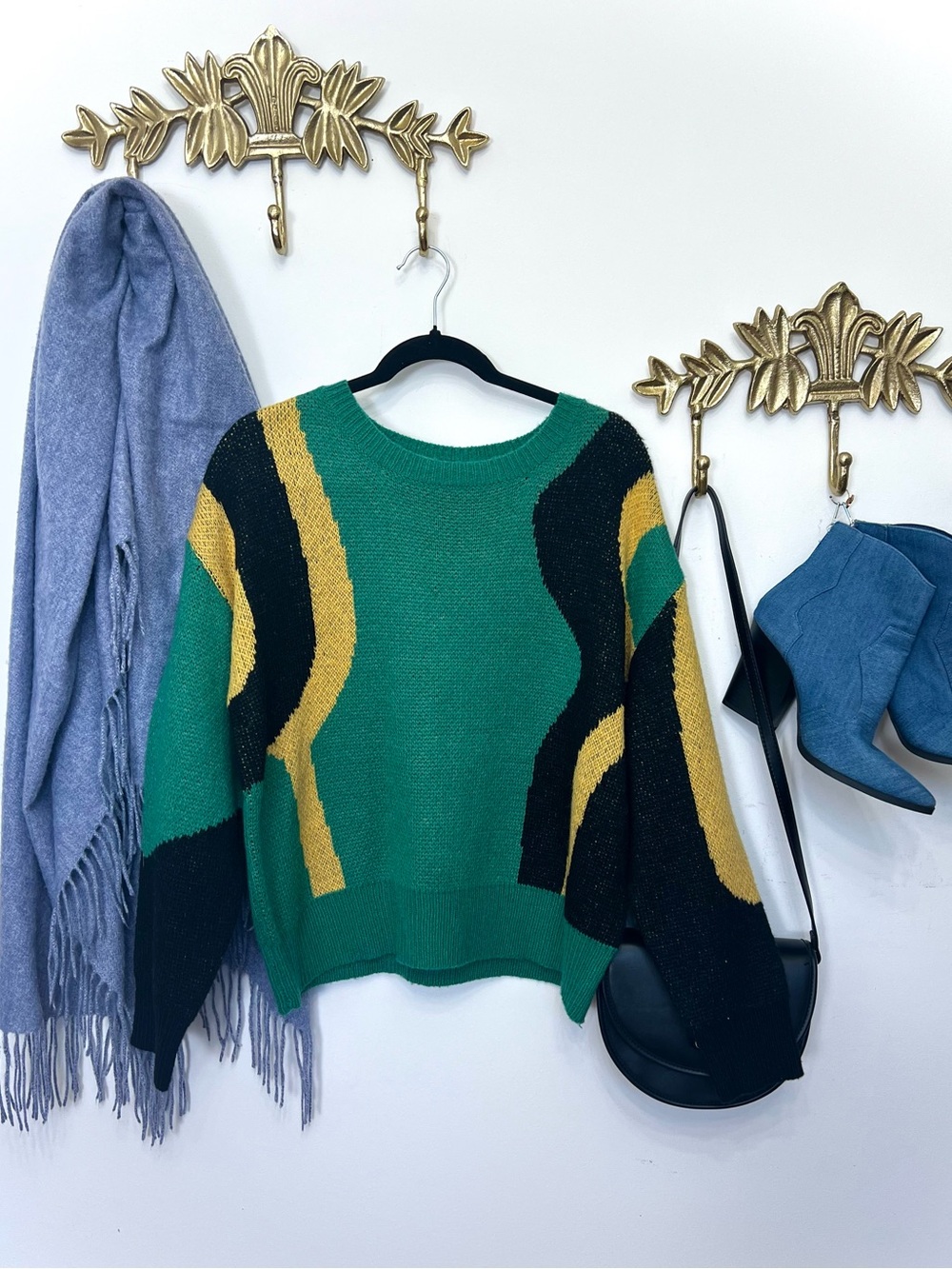 🆕Mohair/Wool blend chic and funky green colour block sweater L/xl